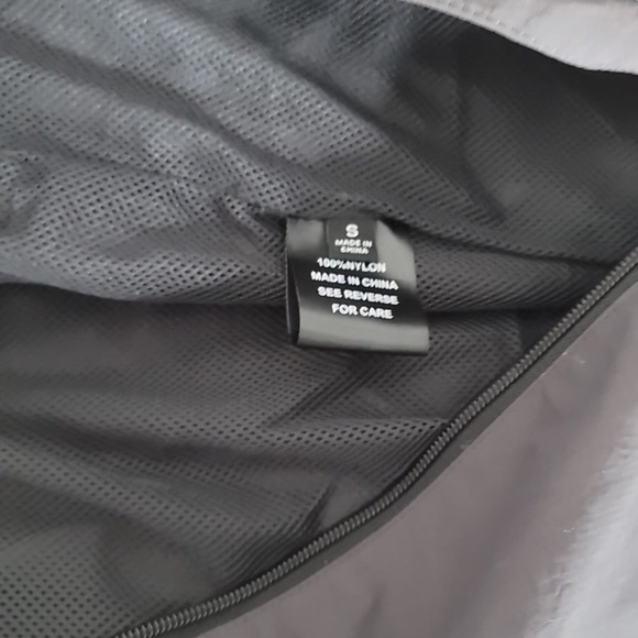 Jacket - Picture 2 of 6